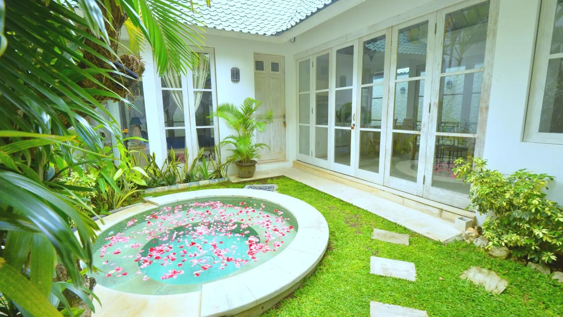 Artemis Villa Hotel Seminyak